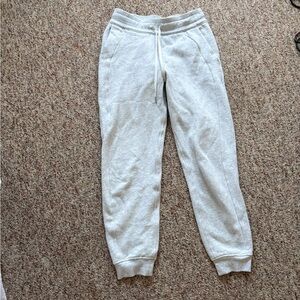 Lululemon women’s joggers
